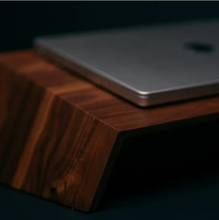 Load image into Gallery viewer, amberland . laptop stand