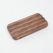 Load image into Gallery viewer, amberland . pen tray